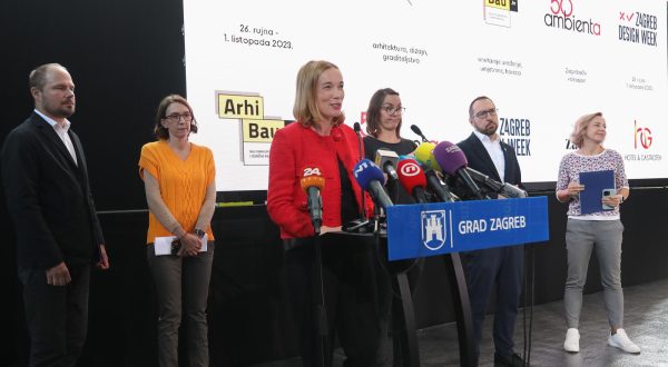 26.09.2023., Zagreb Gradonacelnik Grada Zagreba Tomislav Tomasevic i zamjenici gradonacelnika Danijela Dolenec i Luka Korlaet odrzalii redovnu konferenciju za medije. Nakon cega su obisli izlagace uoci otvorenja sajmova Ambienta, ArhiBau.hr, Hotel&Gastroteh, Zagreb Design Week i Art Zagreb.

  Photo: Robert Anic/PIXSELL