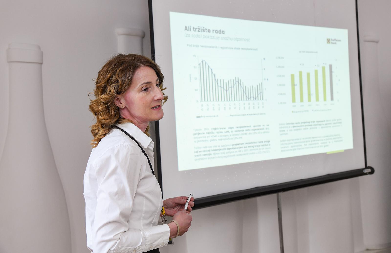 30.01.2023.., Zagreb -  Glavna makroekonomistica Raiffeisen banke Zrinka Zivkovic Matijevic i njezin research tim predstavili su svoje kvartalne makroekonomske analize Photo: Josip Regovic/PIXSELL