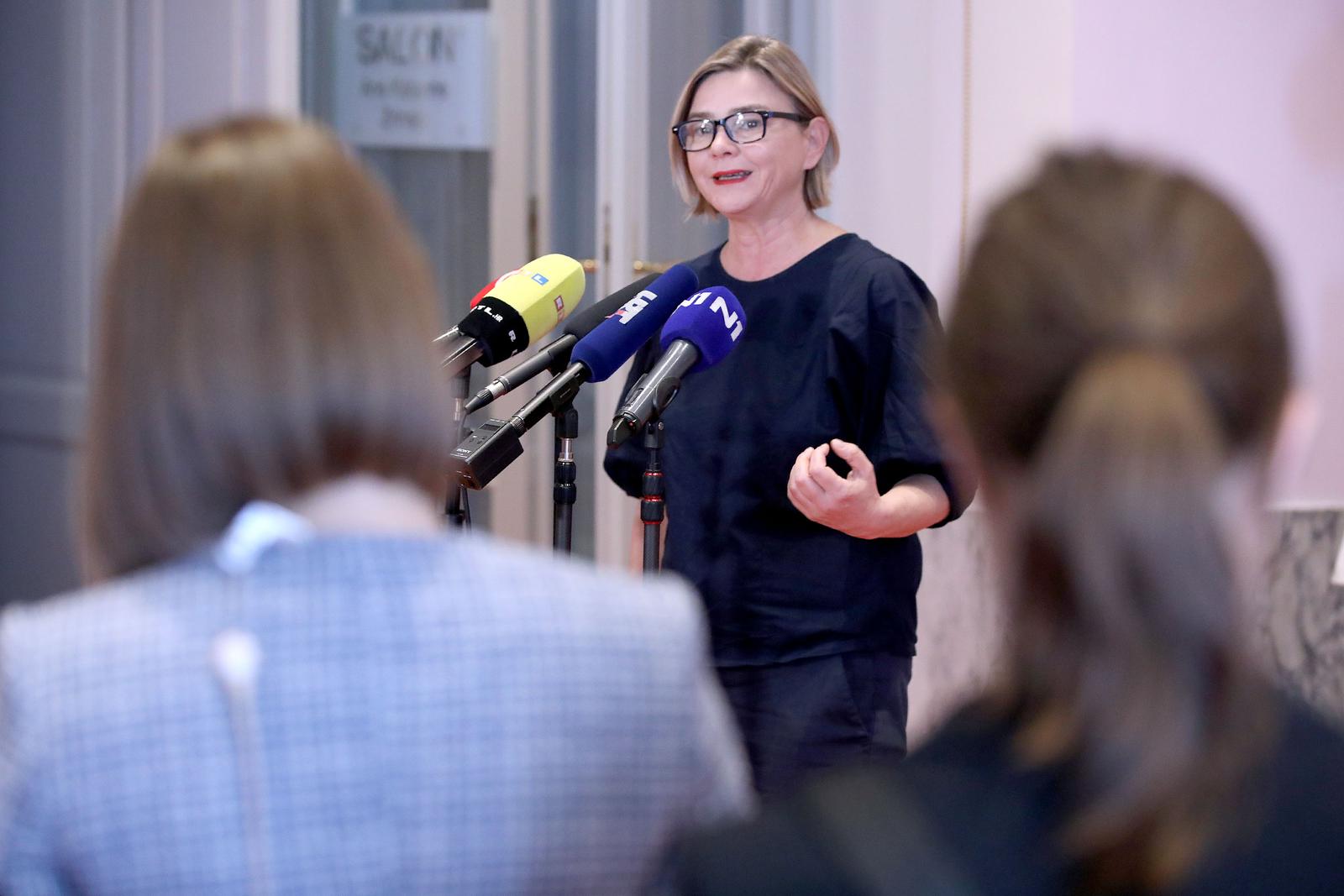 31.10.2023., Zagreb - Na konferenciji za medije odrzanoj nakon sjednice Predsjednistva Hrvatskoga sabora o aktualnim temama govorila je Sandra Bencic. Photo: Patrik Macek/PIXSELL