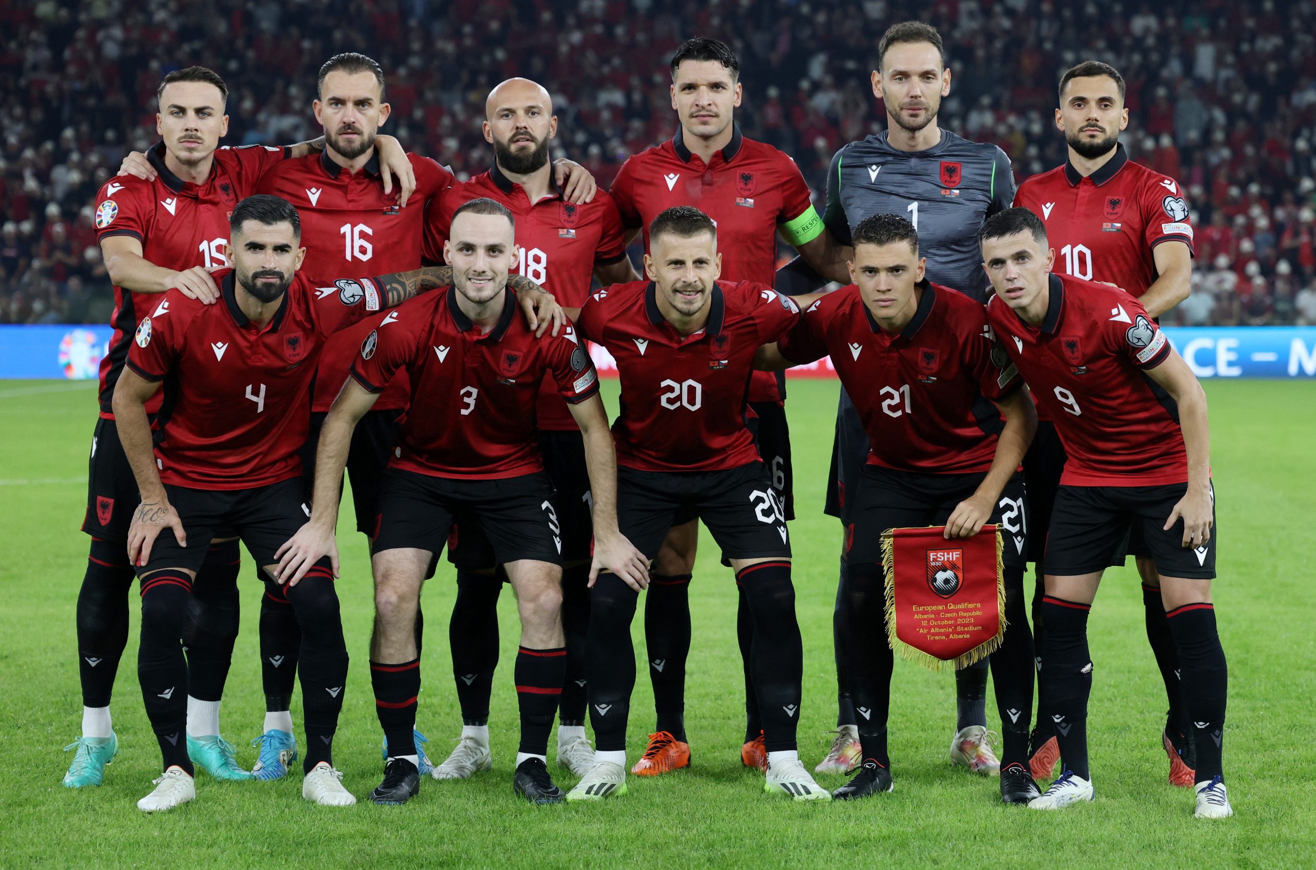 Soccer Football - Euro 2024 Qualifier - Group E - Albania v Czech Republic - Air Albania Stadium, Tirana, Albania - October 12, 2023  Albania players pose for a team group photo before the match REUTERS/Florion Goga Photo: Florion Goga/REUTERS
