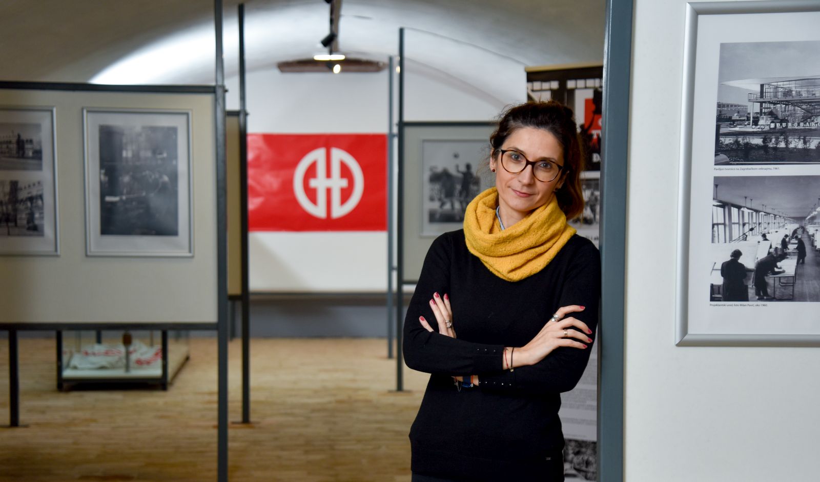 10.12.2022., Slavonski brod - Ana Rajković Pejić, kustosica izložbe 100 godina tvornice Dure Dakovica