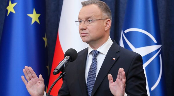 epa10940155 Polish President Andrzej Duda gestures during a press conference at the Presidential Palace in Warsaw, Poland, 26 October 2023. President Andrzej Duda named Donald Tusk, the opposition leader, and Mateusz Morawiecki, the current prime minister, as candidates for prime minister in the new government. The president's announcement follows two days of talks with party representatives, and, according to the president, the first time that two candidates for prime minister have been named.  EPA/Pawel Supernak POLAND OUT