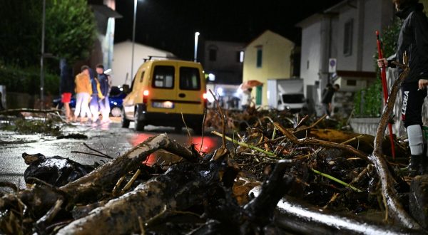 epa10955493 Branches and debris from flood water are seen in Santa Lucia, Prato, Tuscany, Italy, 02 November 2023. The Bisenzio river flooded in Prato, cars were carried away by the current, a hospital and a railway station were flooded. Flooding and landslides due to the strong thunderstorms were reported in the Tuscany region, with 3,600 homes without electricity being reported.  EPA/CLAUDIO GIOVANNINI