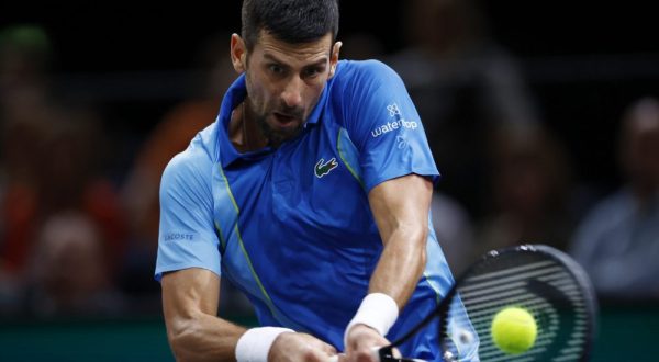 epa10957822 Novak Djokovic of Serbia in action during his semi-final match against Andrey Rublev of Russia at the Paris Masters tennis tournament in Paris, France, 04 November 2023.  EPA/YOAN VALAT
