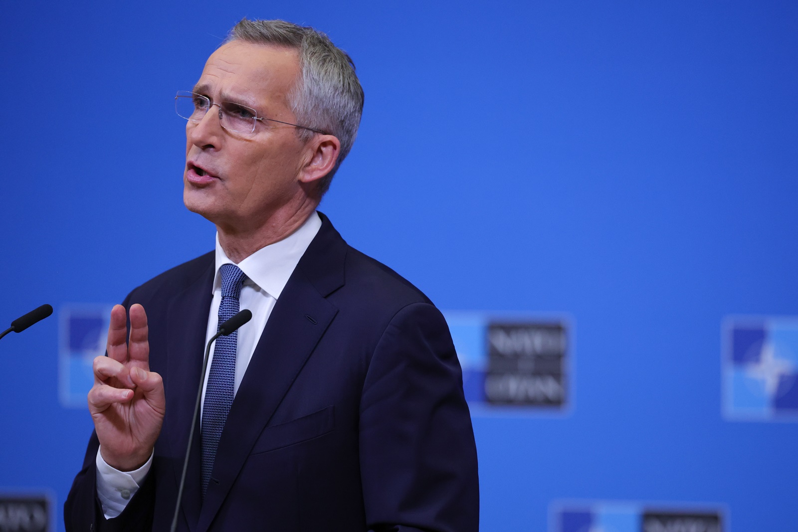 epa10997473 NATO Secretary General Jens Stoltenberg holds a press conference ahead of a two-day NATO Foreign Minister Council in Brussels, Belgium, 27 November 2023.  EPA/OLIVIER MATTHYS