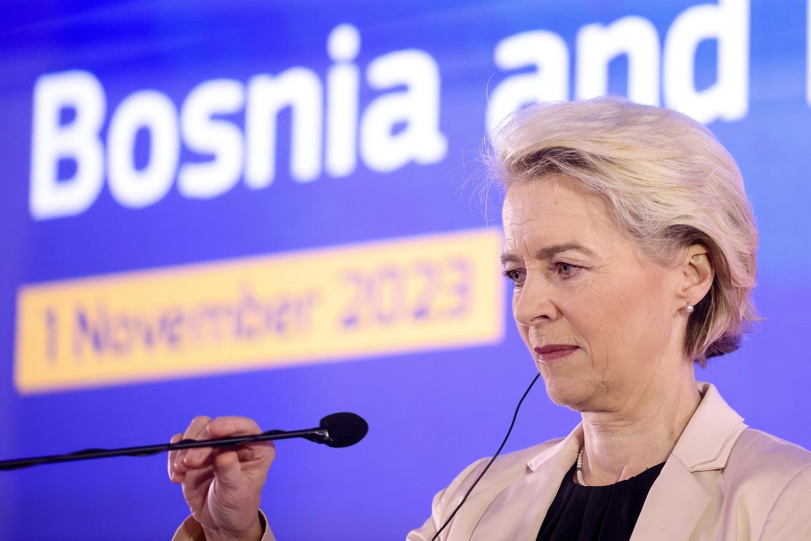 01.11.2023., Sarajevo, Bosna i Hercegovina - Nakon sastanka, predsjedavajuca Vijeca ministara BiH Borjana kristo i predsjednica Europske komisije Ursula von der Leyen odrzale su konferenciju za medije. Photo: Armin Durgut/PIXSELL