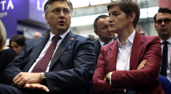 02.05.2023., Mostar, Bosna i Hercegovina - Izraleska veleposlanica Galit Peleg svecano je otvorila 24. Gospodarski sajam u Mostaru. Otvaranju su nazocili mnogobrojni politicari kako iz Bosne i Hercegovine tako i iz regije. Na otvaranju se obratio i predsjednik Vlade Republike Hrvatske Andrej Plenkovic.  Andrej Plenkovic, Ana Brnabic



 Photo: Denis Kapetanovic/PIXSELL