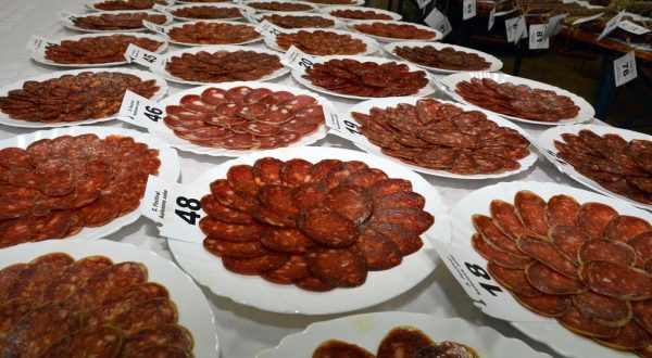 5. Međunarodni festival kulenove seke 02.03.2019., Velika - Odrzan 5. Medjunarodni festival kulenove seke koji je ove godine okupio rekordan broj proizvodjaca tog slavonskog specijaliteta. Photo: Ivica Galovic/PIXSELL