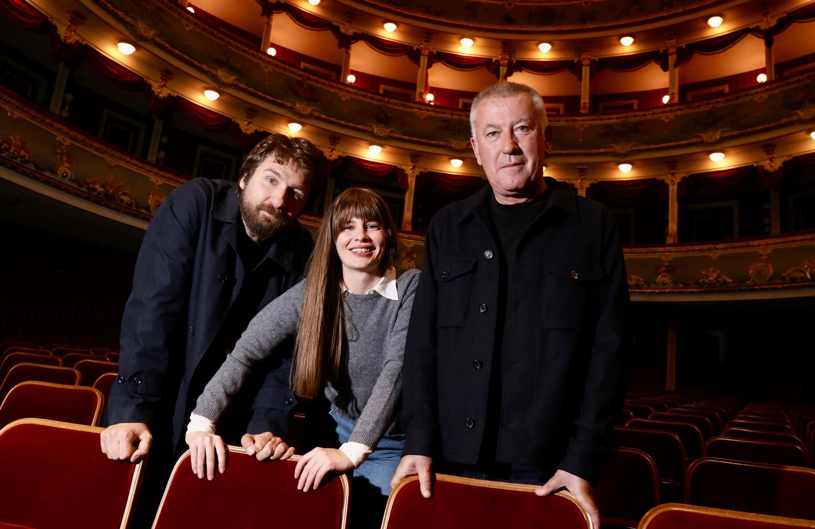 03.10.2023.,Split-Premijerna izvedba predstave Crvena voda u splitskom HNK. Ivica Buljan,Goran Markovic i Ana Marija Veselcic, Photo: Ivo Cagalj/PIXSELL