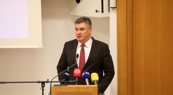 02.11.2023., Rijeka - Predsjednik Republike Hrvatske Zoran Milanovic drzi predavanje na Ekonomskom fakultetu Sveucilista u Rijeci.
 Photo: Goran Kovacic/PIXSELL