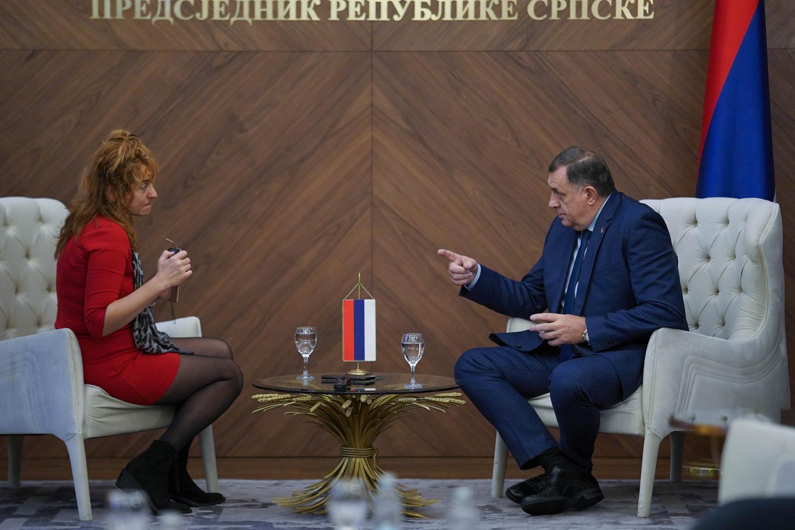 03.10.2023., Banja Luka, Bosna i Hercegovina - Predsjednik Republike Srpske Milorad Dodik u razgovoru s novinarkom Nacionala. Photo: Dejan Rakita/PIXSELL