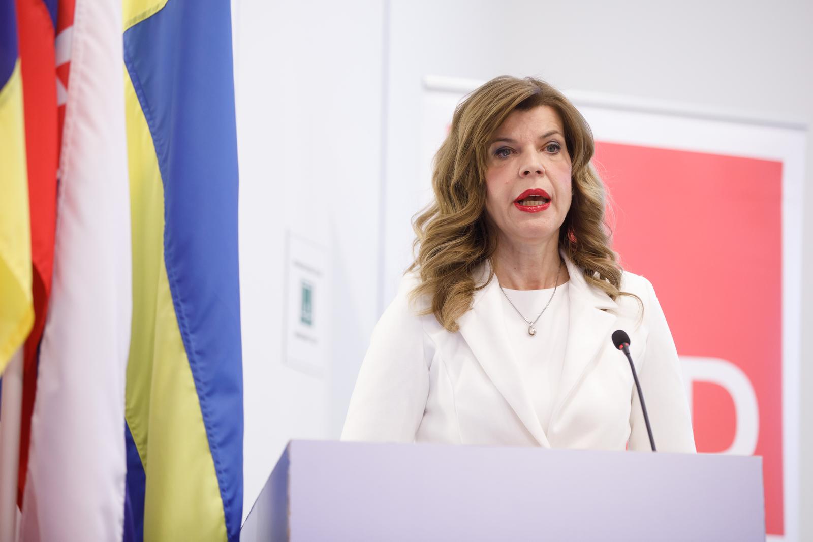 04.04.2022., Zagreb - Konferencija za medije Biljane Borzan na temu: Pravo na popravak, kruzna ekonomija.
 Photo: Davor Puklavec/PIXSELL