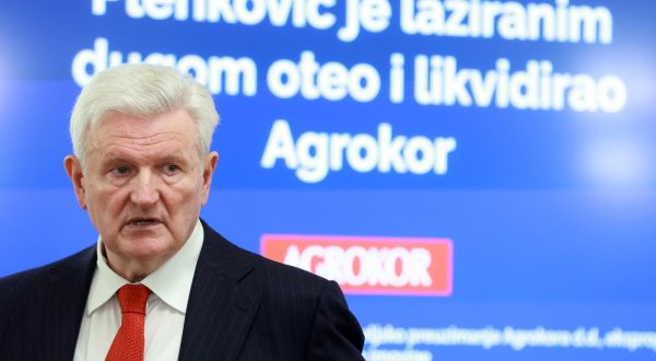 04.04.2023.,Zagreb - Bivsi vlasnik Agrokora Ivica Todoric odrzao je konferenciju za novinare. Teme koje je najavio su uloga izvanredne uprave Agrokora u kreiranju insolventnosti grupe Agrokor te financijsko- poslovno stanje Fortenove u odnosu na Agrokor. Photo: Sanjin Strukic/PIXSELL