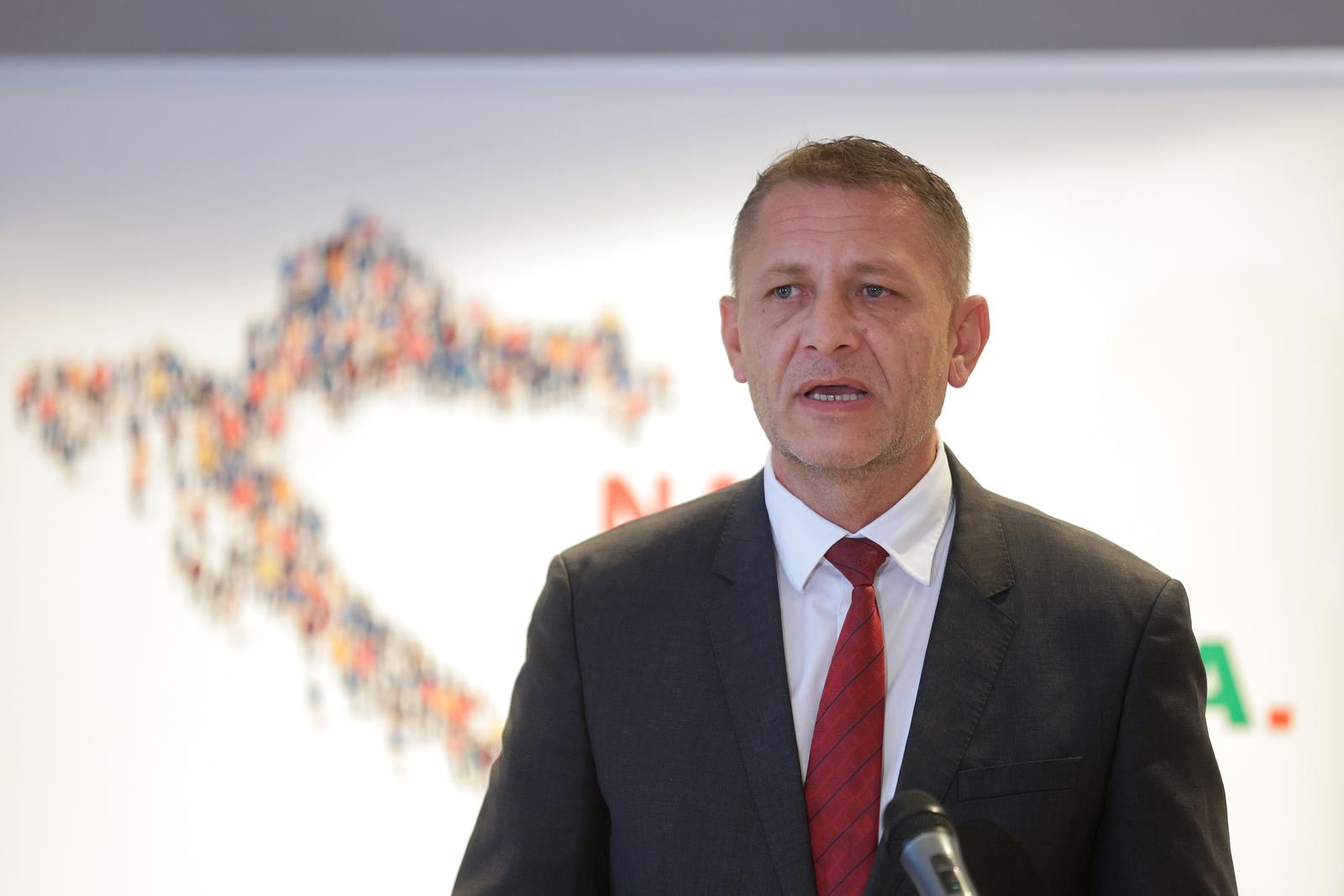 04.11.2023., Zagreb - Savez za zajednicko politicko djelovanje u predizbornoj godini Nasa Hrvatska, koji su osnovali Socijaldemokrati i Hrvatska seljacka stranka predstavili su celnu osobu i nositeljicu antikorupcijskog programa tog saveza Natasu Novakovic. Kreso Beljak. Photo: Luka stanzl/PIXSELL