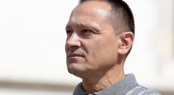 09.09.2015., Zagreb - Celnici HSP-a su na konferenciji za medije odrzanoj ispred crkve svetog Marka optuzili Vladu i Ministarstvo kulture za finaciranje antihrvatske promidzbe. Branko Borkovic. rPhoto: Patrik Macek/PIXSELL