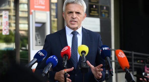 09.10.2023., Zagreb - Izjave nakon sastanka ministrice poljoprivrede Marije Vuckovic s predstavnicima Osjecko-baranjske zupanije, predstavnicima Udruge hrvatskih proizvodjaca svinja s podrucja Osjecko-baranjske zupanije, Drzavnog inspektorata RH te Hrvatske veterinarske komore na temu africke svinjske kuge. Mladen Pavic.
 Photo: Davor Puklavec/PIXSELL
