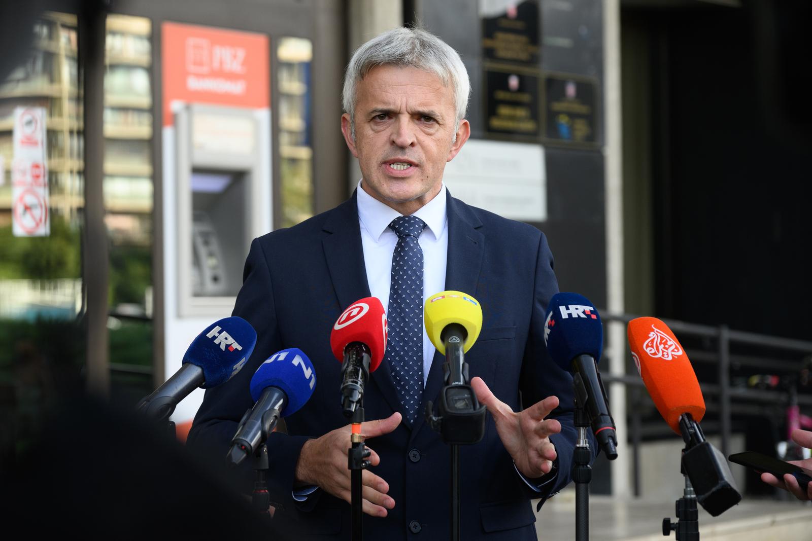 09.10.2023., Zagreb - Izjave nakon sastanka ministrice poljoprivrede Marije Vuckovic s predstavnicima Osjecko-baranjske zupanije, predstavnicima Udruge hrvatskih proizvodjaca svinja s podrucja Osjecko-baranjske zupanije, Drzavnog inspektorata RH te Hrvatske veterinarske komore na temu africke svinjske kuge. Mladen Pavic.
 Photo: Davor Puklavec/PIXSELL