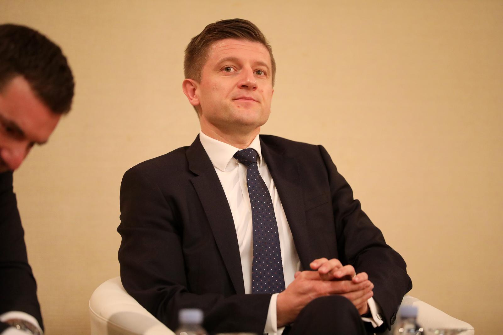 09.11.2022., Opatija - Jubilarno 30. savjetovanje ekonomista u Grand Hotelu Adriatic, pod nazivom "Ekonomska politika Hrvatske u 2023.". Panel "Inflacija i ekonomska politika: Nacionalni i EU kontekst". Panelisti i moderatori: Katarina Bacic (moderator), Hrvoje Simovic, Zdravko Maric, Marijana Ivanov, Maroje Lang, Branko Grcic i Josip Tica(moderator).  Photo: Goran Kovacic/PIXSELL