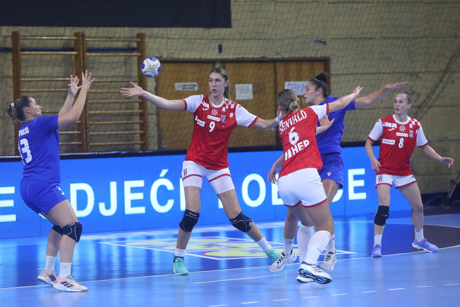 11.10.2023., Skolska sportska dvorana "Mladost", Karlovac - Kvalifikacije za EHF Europsko rukometno prvenstvo za zene, skupina 1, 01. kolo, Hrvatska- Grcka. Panagiota Argiropoulou, Camila Micijevic, Aikaterini Mania, Sara Senvald Photo: Kristina Stedul Fabac/PIXSELL