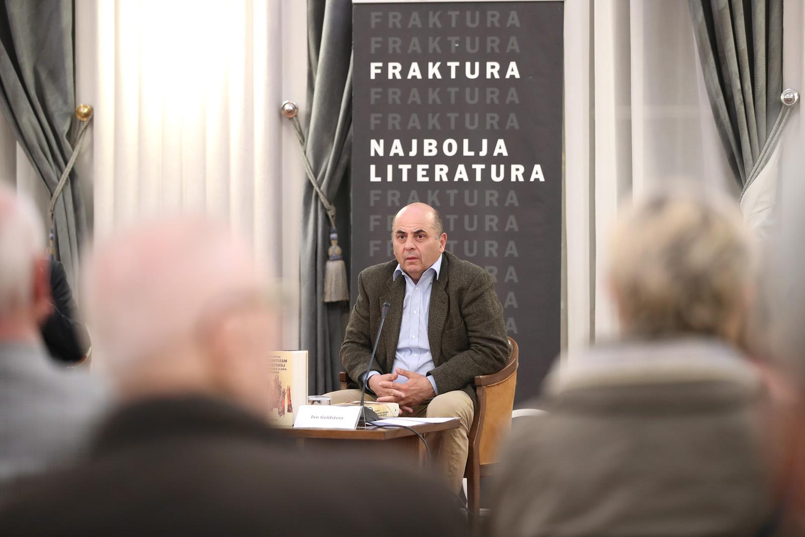 12.04.2022., Zagreb, HND - Predstavljanje knjige Ive Goldsteina "Antisemitizam u Hrvatskoj od srednjeg vijeka do danas" objavljene u nakladi Frakture . O knjizi su s autorom razgovarali urednik  Vuk Perisic te moderator Seid Serdarevic. Photo: Sanjin Strukic/PIXSELL