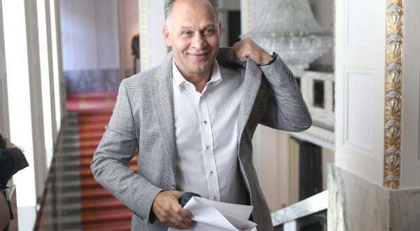 12.09.2023., Zagreb - Odrzana je 28. sjednica Predsjednistva Hrvatskoga sabora s predsjednicima klubova zastupnika kojom je predsjedao predsjednik HS Gordan Jandrokovic. Tema sjednice bila je dnevni red predstojece sjednice. Photo: Patrik Macek/PIXSELL