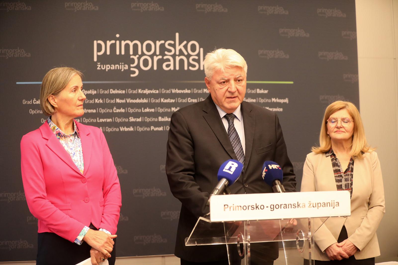 13.11.2023., Rijeka - Konferencija za medije zupana Zlatka Komadine i procelnica Dragice Marac i Vesne Cavar.
 Photo: Goran Kovacic/PIXSELL