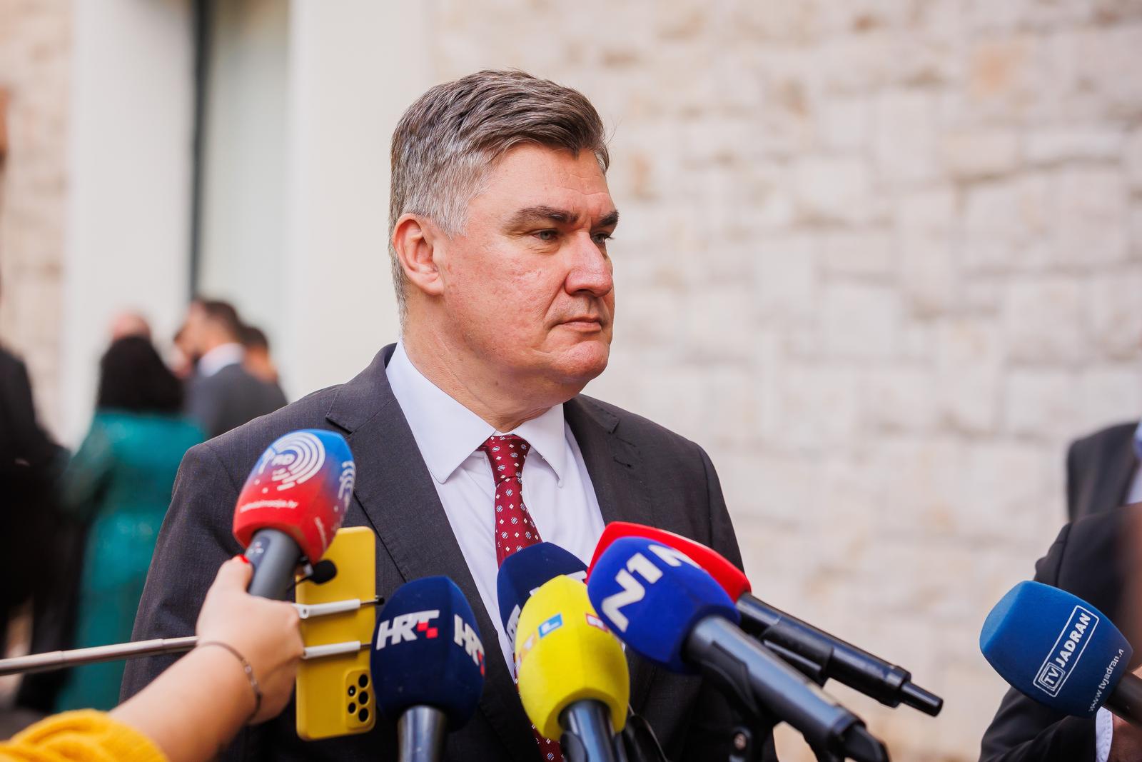 13.11.2023., Trogir, Svecana sjednica Gradskog vjeca Trogira povodom dana Grada na kojoj je sudjelovao i Zoran Milanovic. Photo: Zvonimir Barisin/PIXSELL