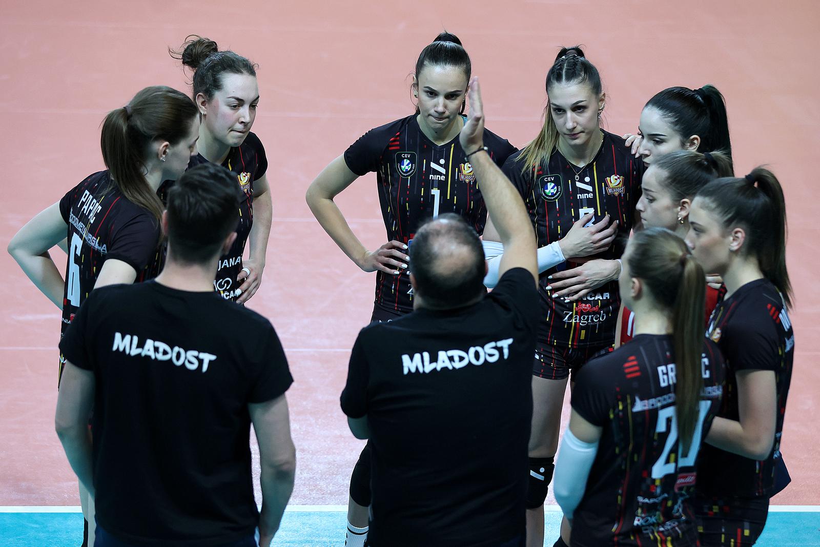 14.02.2023., Dom odbojke Bojan Stranic, Zagreb - MEVZA League Women 2022/2023, HAOK Mladost Zagreb - OK Calcit Kamnik. Photo: Goran Stanzl/PIXSELL