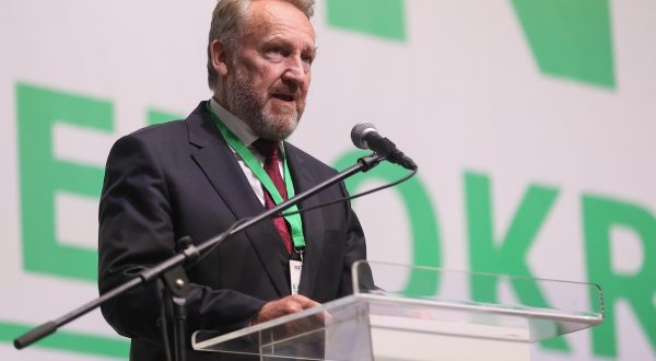 14.10.2023., Sarajevo, Bosna i Hercegovina - U dvorani Zetra zapoceo je kongres SDA (Stranka Demokratske Akcije) na kojoj je jedini kandidat za predsjednika Bakir Izetbegovic. Photo: Armin Durgut/PIXSELL