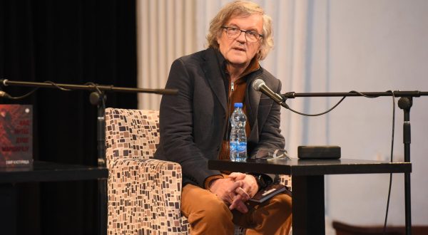 13, November, 2023, Belgrade - Film director Emir Kusturica promoted his new book "When Dead Souls March" in the Great Hall of the SKC. Emir Kusturica. Photo: Zorana Mandic/ATAImages

13, novembar, 2023, Beograd -Filmski reditelj Emir Kusturica promovisao je svoju novu knjigu "Kad mrtve duse marsiraju" u Velikoj Sali SKC-a. Photo: Zorana Mandic/ATAImages Photo: Zorana Mandic/ATAImages/PIXSELL