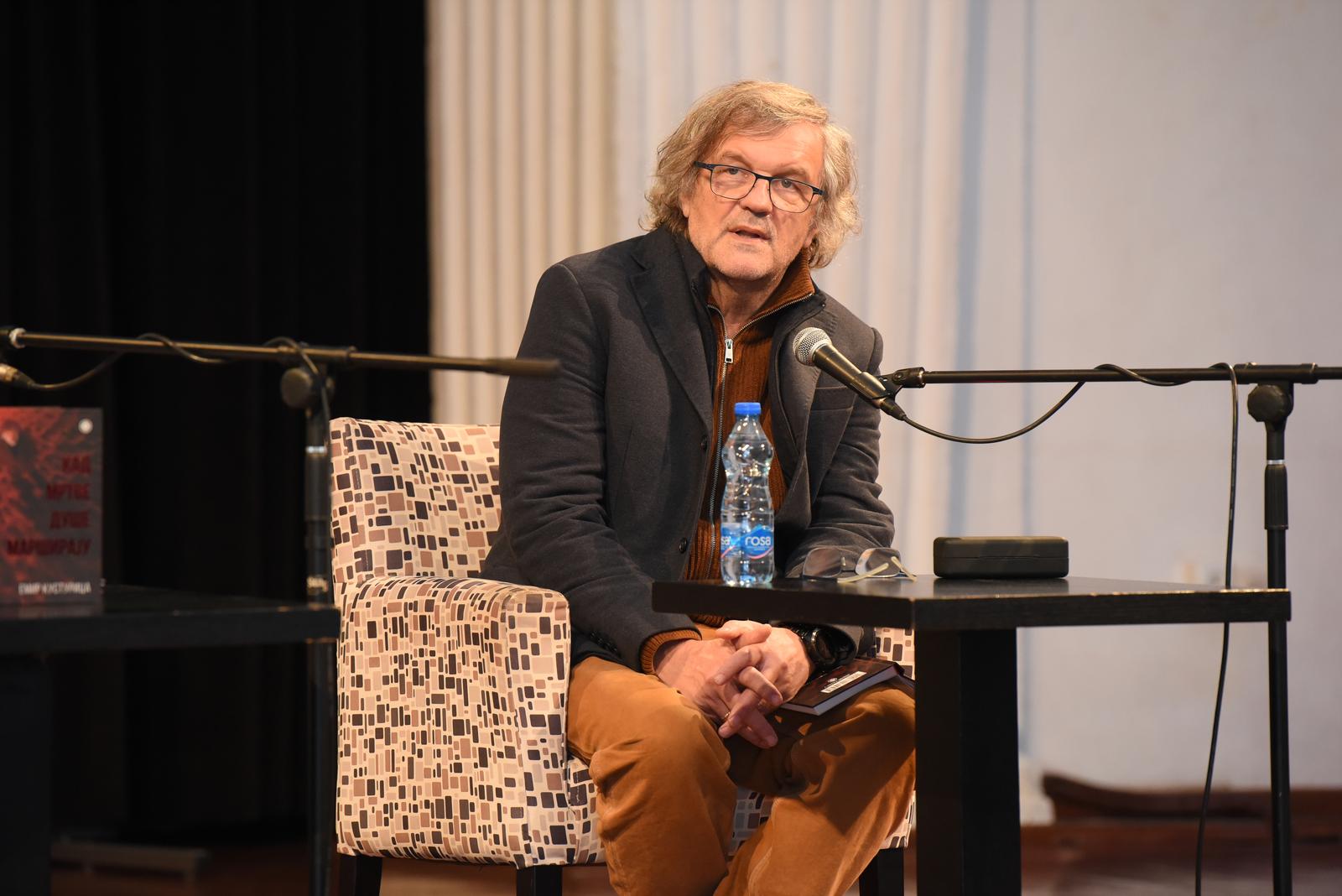 13, November, 2023, Belgrade - Film director Emir Kusturica promoted his new book "When Dead Souls March" in the Great Hall of the SKC. Emir Kusturica. Photo: Zorana Mandic/ATAImages

13, novembar, 2023, Beograd -Filmski reditelj Emir Kusturica promovisao je svoju novu knjigu "Kad mrtve duse marsiraju" u Velikoj Sali SKC-a. Photo: Zorana Mandic/ATAImages Photo: Zorana Mandic/ATAImages/PIXSELL