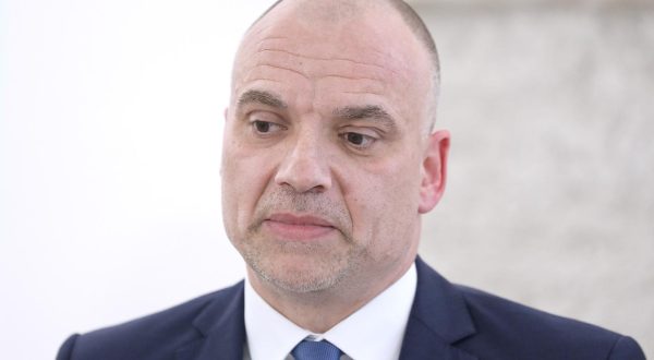 15.03.2023., Zagreb - Saborski Odbor za unutarnju politiku i nacionalnu sigurnost odrzava zatvorenu sjednicu na kojoj ce biti predstavljena godisnja izvjesca civilne sigurnosne sluzbe (SOA) i vojne sigurnosne sluzbe (VSOA) za 2022. Nakon sjednice Daniel Markic se obratio novinarima Photo: Patrik Macek/PIXSELL