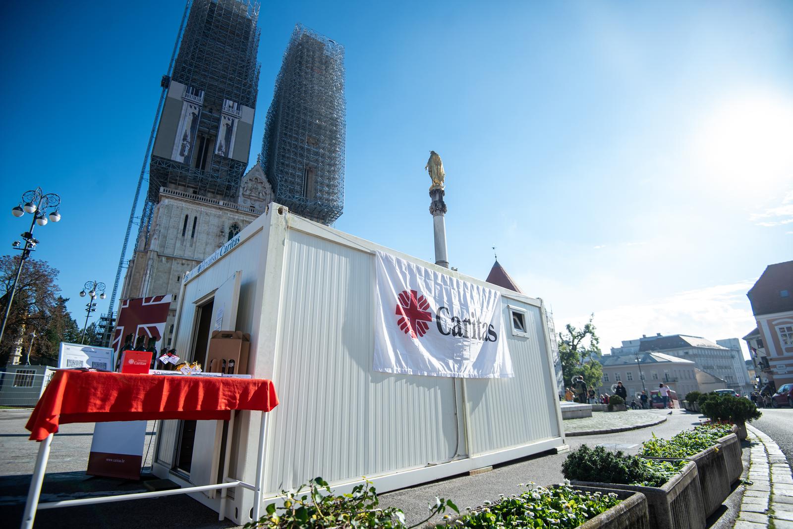 15.11.2023., Zagreb -  Projekt Hrvatskog i Poljskog Caritasa "Poboljsanje zivotnih uvjeta ljudi pogodjenih potresom na Banovini predstavio modul jedinice za stanovanje koje su dane na koristenje obiteljima cije su kuce unistene u potresu. U sklopu akcije bila je i gospodja Snjezana koja je do nedavno stanovala u jednoj takvoj jedinici. Photo: Neva Zganec/PIXSELL