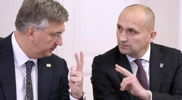 15.11.2023., Zagreb - Na 38. sjednici Odbor za obranu raspravlja o prijedlogu za iskazivanje povjerenja Ivanu Anusicu za obavljanje duznosti ministra obrane i potpredsjednika Vlade RH. Kandidata za ministra odboru je predstavio premijer Plenkovic.
 Photo: Patrik Macek/PIXSELL