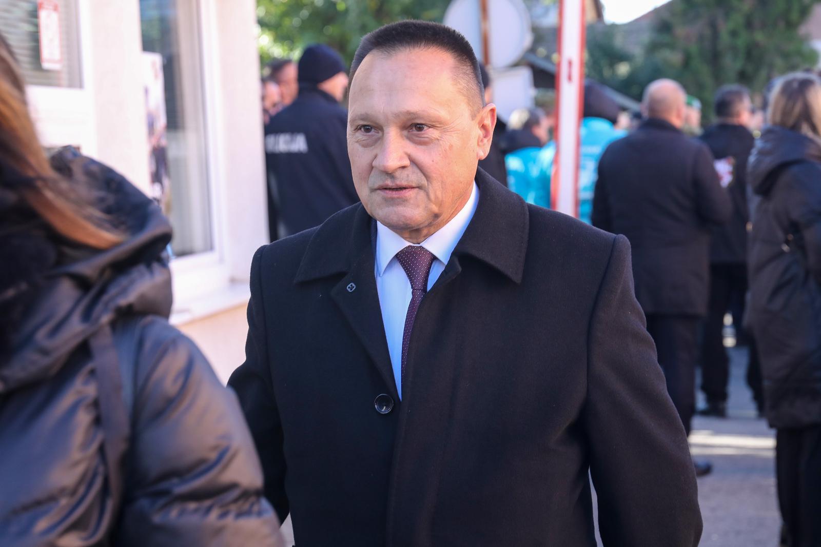 18.11.2023. Vukovar -Obiljezavanje Dana sjecanja na zrtvu Vukovara 1991. - 2023. Program „Vukovar – moj izbor i u dobru i u zlu“ krece u 10:00 sati u krugu Nacionalne memorijalne bolnice „dr. Juraj Njavro“ Vukovar gdje ce prigodni program izvesti Klapa „Sv. Juraj“ HRM, Najbolji hrvatski tamburasi i glumac Darko Milas., nakon toga ulicama grada Vukovara  krenuti ce Krizni put - Kolona sjecanja do Memorijalnog groblja. Branko Borkovic. Photo: Emica Elvedji/PIXSELL