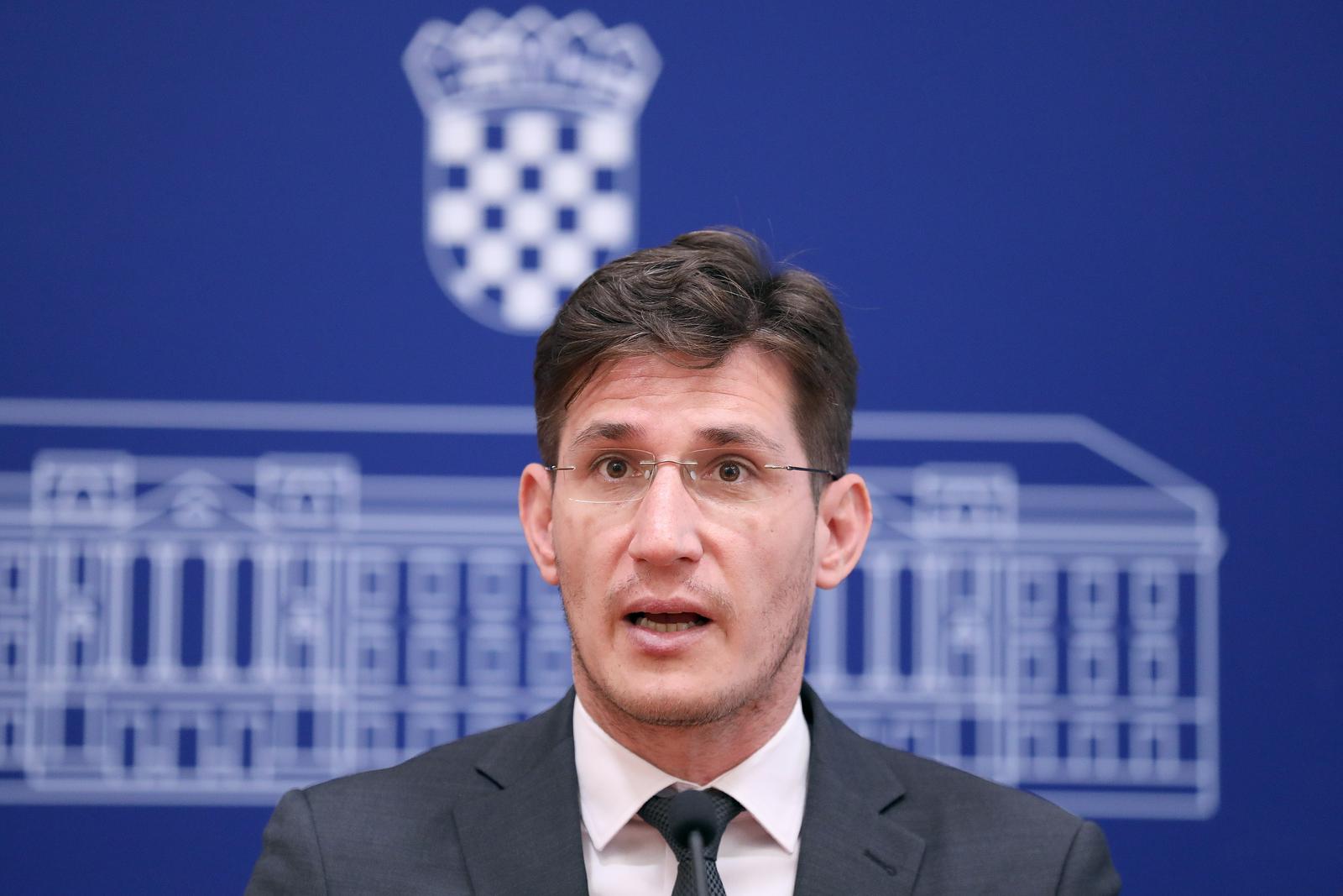 19.10.2023., Zagreb - Na konferenciji za medije odrzanoj u Saboru o temi: "Slovenija suspendira Schengen, vrijeme je za raspravu o ilegalnim migrantima i sigurnosti“ govorili su zastupnici Mosta. Photo: Patrik Macek/PIXSELL