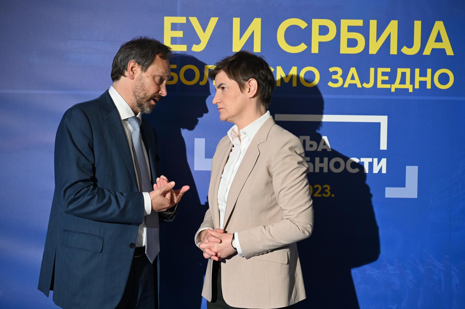 20, June, 2023, Belgrade - On the eve of the beginning of the EU Week of Opportunities, the Delegation of the European Union in Serbia organized a formal reception in the town of Dvorani. Ana Brnabic, Emanuele Giaufret. Photo: Zoran Petrovic/ATAImages

20, jun, 2023, Beograd - Uoci pocetka EU nedelje mogucnosti, Delegacija Evropske unije u Srbiji  je organizovala svecani prijem u mst Dvorani.  Photo: Zoran Petrovic/ATAImages/PIXSELL