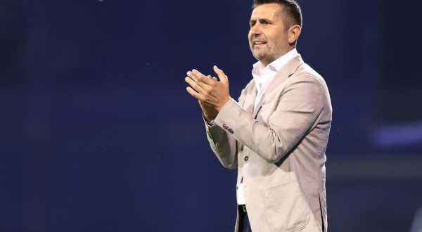 20.08.2022., stadion Maksimir, Zagreb - SuperSport HNL, 06. kolo, GNK Dinamo - NK Osijek. Trener NK Osijeka Nenad Bjelica.  Photo: Luka Stanzl/PIXSELL
