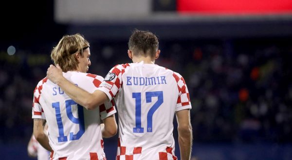 21.11.2023., stadion Maksimir, Zagreb - Kvalifikacije za UEFA Euro 2024, skupina D, Hrvatska - Armenija. Nogometasi Hrvatske slave pogodak Ante Budimira za vodstvo 1:0. Borna Sosa, Ante Budimir Photo: Luka Stanzl/PIXSELL