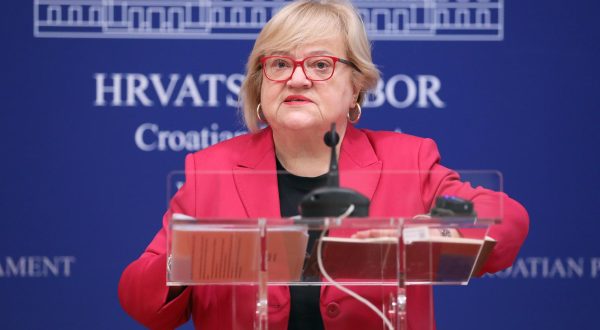 23.11.2023., Zagreb - Na konferenciji za medije odrzanoj u Saboru o temi „Prikupljeni potpisi za ukljucivanje u raspravu Prijedloga zakljucka o pokretanju postupka pregovora o izmjenama ugovora između Sveta Stolice i RH“ govorila je zastupnica Anka Mrak Taritas.
 Photo: Patrik Macek/PIXSELL