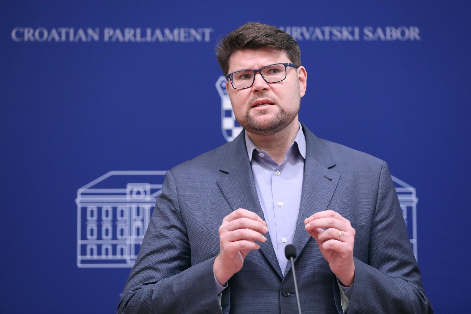 23.11.2023., Zagreb - Na konferenciji za medije SDP-a odrzanoj u Saboru o temi „Arbitrazne odluke u slucaju Agrokor  koraci koje Republika Hrvatska treba poduzeti“ govorili su zastupnici Pedja Grbin i Misel Jaksic.
 Photo: Patrik Macek/PIXSELL