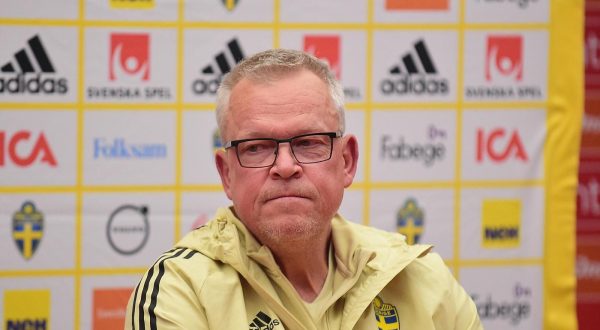 23, September, 2022, Belgrade - Janne Andersson, the selector of the Swedish national team and Victor Lindelof, the captain, held a press conference on the occasion of the League of Nations match they are playing against the Serbian national team at the Rajko Mitic stadium. Janne Andersson. Photo: Dusan Milenkovic/ATAImages

23, septembar, 2022, Beograd - Janne Andersson, selektor reprezentacije Svedske i Victor Lindelof, kapiten, odrzali su konferenciju za medije povodom utakmuce Lige nacija koju igraju protiv reprezentacije Srbije na stadionu Rajko Mitic. Photo: Dusan Milenkovic/ATAImages Photo: Dusan Milenkovic/ATAImages/PIXSELL