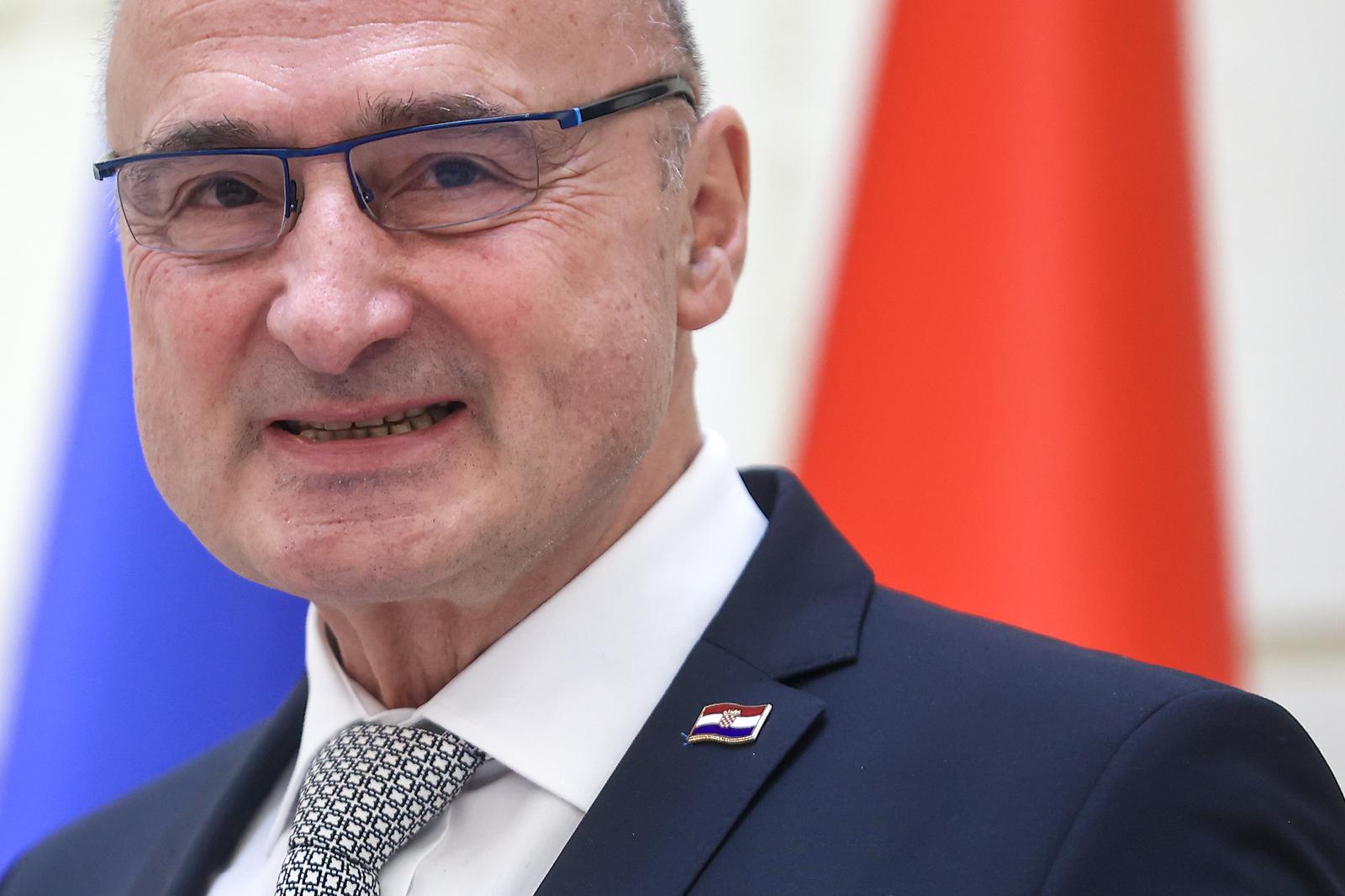 24.11.2023., Sarajevo, Bosna i Hercegovina - Nakon sastanka, predsjedavajuca ministar vanjskih i europskih poslova Republike Hrvatske Gordan Grlic Radman i ministrar vanjskih poslova Bosne i Hercegovine Elmedin Konakovic odrzali su konferenciju za medije. Photo: Armin Durgut/PIXSELL