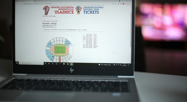 25.10.2021., Zagreb - Internetska prodaja ulaznica za utakmicu Europskih kvalifikacija Hrvatska - Rusija za odlazak na SP u Qataru zapocela je u ponedjeljak 25. listopada u 13 sati.   Photo: Goran Stanzl/PIXSELL