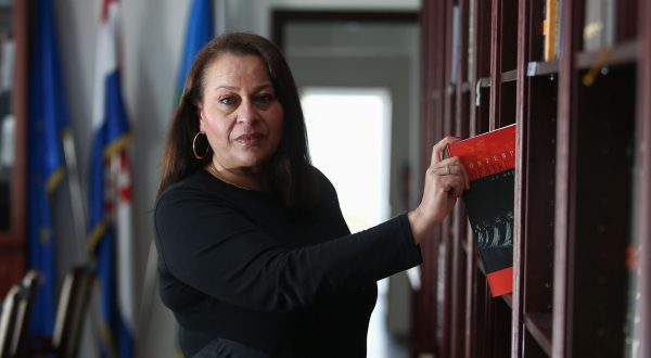 26.06.2020. Zagreb - Novo otvorena i jedina Romska knjiznica u Zagrebu.  Suzana Krcmar predsjednica saveza roma Kali Sara RH.  "nPhoto: Matija Habljak/PIXSELL