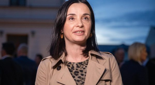 26.10.2022.,  Osijek -"Veterinarski dani" u organizaciji Hrvatske veterinarske komore, Veterinarskog fakulteta Sveucilista u Zagrebu i Hrvatskog veterinarskog instituta. Uz predstavnike veterinarske struke, doktora veterinarske medicine, strucnjaka iz veterinarske velike i male prakse, veterinarskoga javnog zdravstva i sigurnosti hrane, strucnjaka iz područja znanosti i biomedicine, na svecanom otvorenju bila je i ministrica poljoprivrede Marija Vuckovic i glavni drzavni inspektor Andrija Mikulic Photo: Borna jaksic/PIXSELL