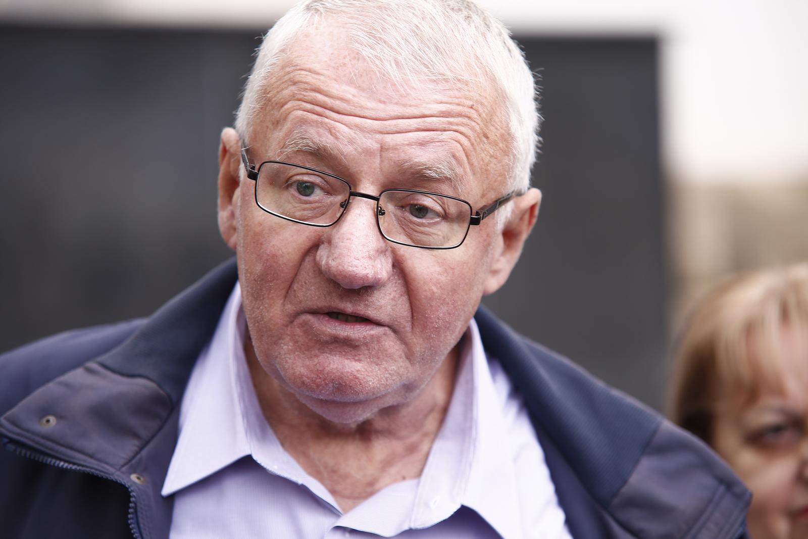 27, September, 2022, Belgrade - The Prosecutor's Office of the Hague Tribunal heard the president of the Serbian Radical Party, Vojislav Seselj, in the Special Prosecutor's Office for War Crimes, and Seselj addressed the media. Vojislav Seselj.  
27, septembar, 2022, Beograd - Tuzilastvo Haskog tribunala saslusalo je predsednika Srpske radikalne stranke Vojislava Seselja u Specijalnom tuzilastvu za ratne zlocine, a Seselj se povodom toga obratio medijima.   Photo: Amir Hamzagic/ATAImages/PIXSELL