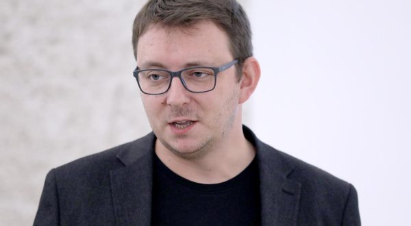 27.10.2023., Zagreb - Na konferenciji za medije odrzanoj u Saboru o aktualnim temema govorio je Bojan Glavasevicc.   Photo: Patrik Macek/PIXSELL
