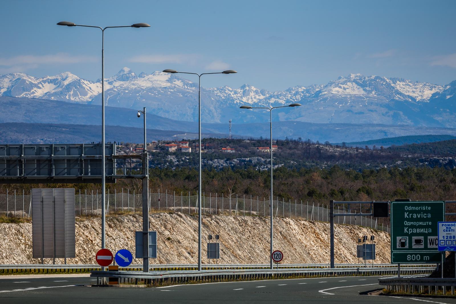 26.03.2023., Zvirici  BiH - Pogled na obronke Cvrsnice.  Photo: Zvonimir Barisin/PIXSELL