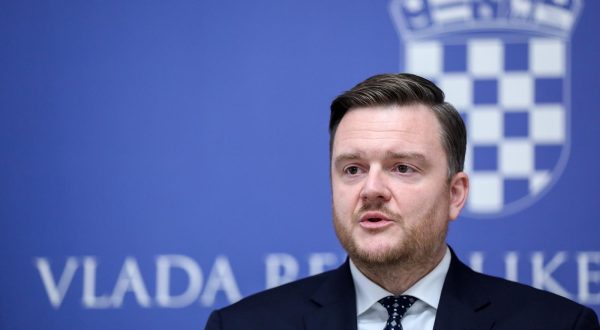 28.11.2023., Zagreb - Nakon sastanka parlamentarne vecine konferenciju za medije odrzao je ministar financija Marko Primorac Photo: Zeljko Hladika/PIXSELL